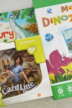 W świecie dinozaurów. Nauka poprzez zabawę.