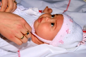 Aspirator do nosa – pomoc w leczeniu kataru u niemowląt.