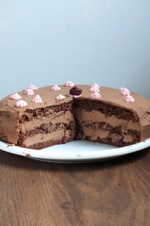 tort węgierski czekoladowo-wiśniowy dla NieAlergika