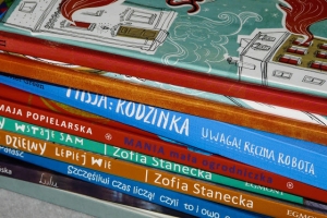63% Polaków nie czyta książek - Światowy Dzień Książki i Praw Autorskich